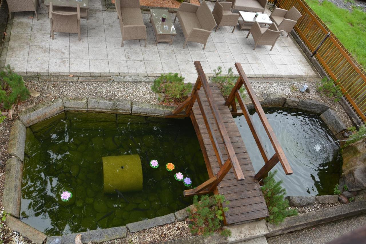 Happy Point Apartment Меллау Экстерьер фото