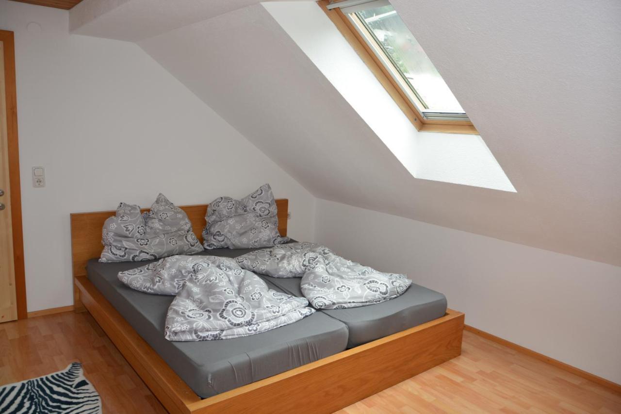 Happy Point Apartment Меллау Экстерьер фото