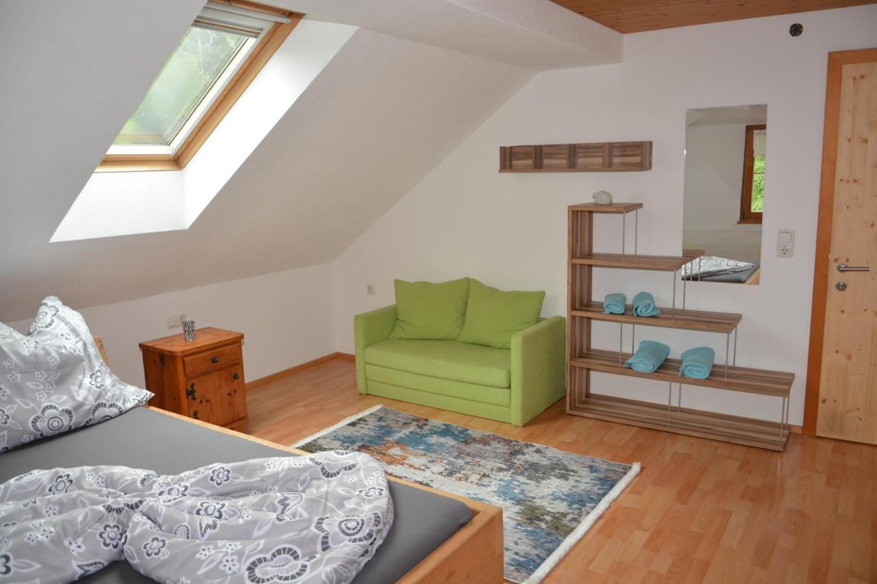 Happy Point Apartment Меллау Экстерьер фото